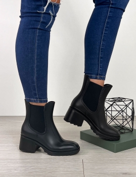 Botins Frued - Preto